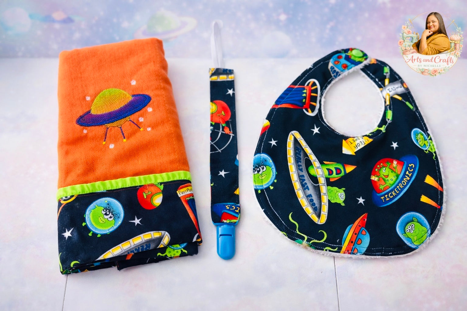 Space Baby Gift Set (3 Pieces) – Burp Cloth, Bib & Pacifier Holder